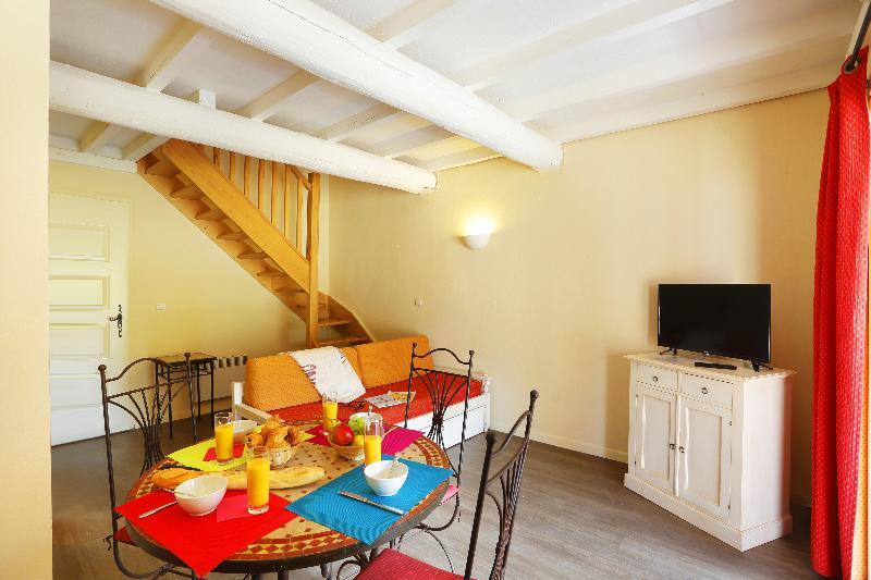 Residence Nemea Les Portes Des Cevennes Sauve Exterior photo